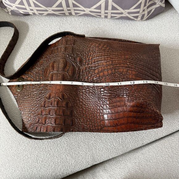 Unisex Crocodile Leather Envelope Shoulder Bag Handmade Unlined Raw Edge Craft - Picture 9 of 16